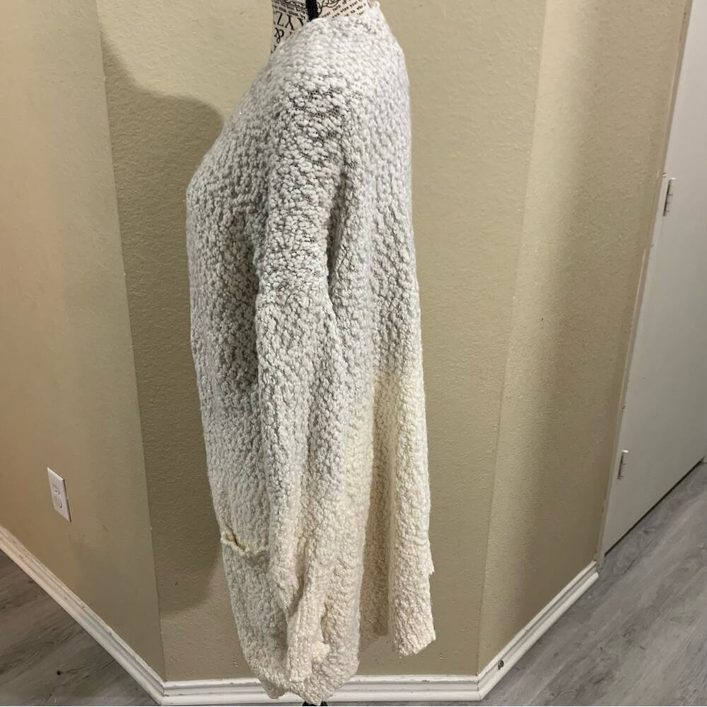 Kaisley‎ cardigan size medium - Picture 4 of 7